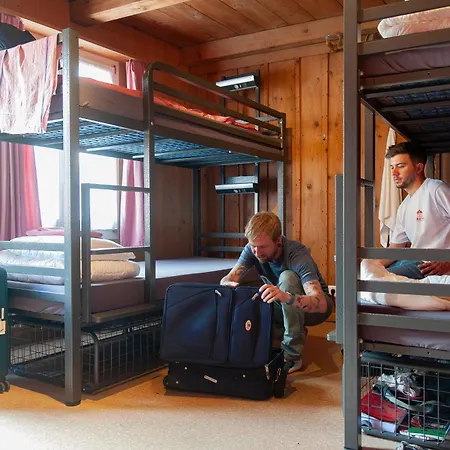 Hostel Balmers *