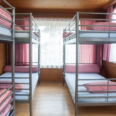 Balmers Hostel Hostel Unterseen
