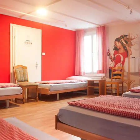 Balmers Hostel Hostel